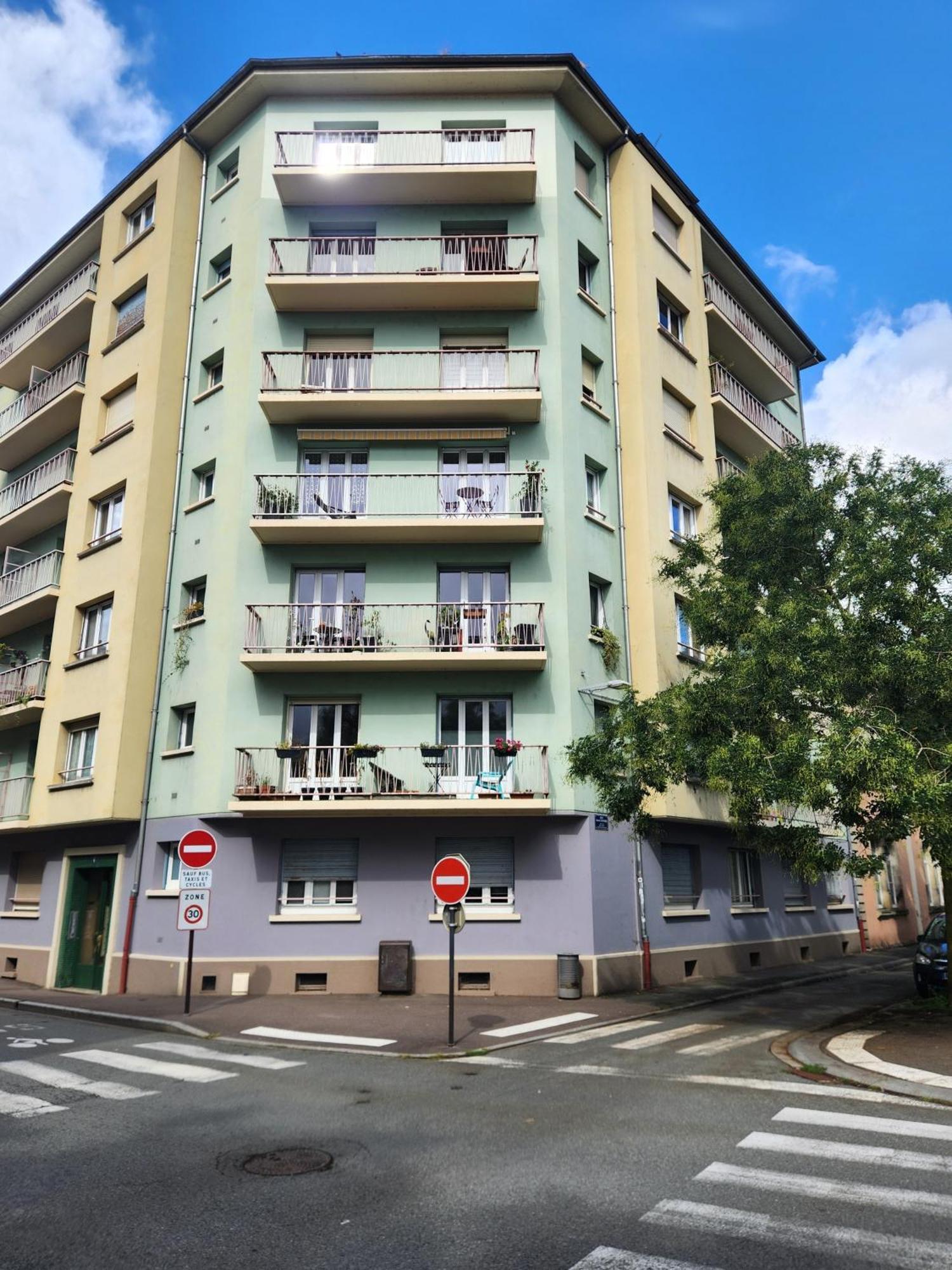 Appartamento Le Denfert - Wifi Netflix - Quais De Savoureuse Belfort Esterno foto